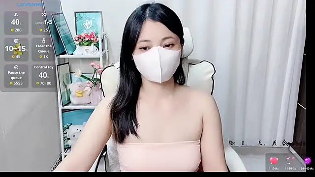 phuongnhi  online show from 05/25/26, 04:51