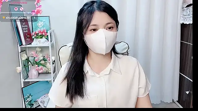 Snapshot of phuongnhi_ chatting on 06/25/26, 12:20 phuongnhi online show from 06/25/26, 12:20