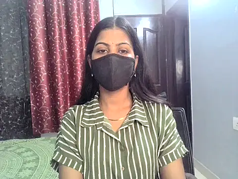 Meri Cutie Pie online show from 11/17/25, 12:44