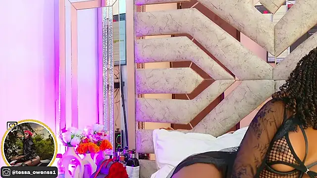 Tessa Owenss online show from 02/20/26, 07:47