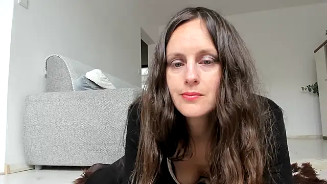 Snapshot of Cimbelka chatting on 03/24/26, 12:21 Cimbelka online show from 03/24/26, 12:21