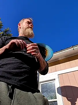 Snapshot of sizableunicorn7 chatting on 10/31/25, 03:13 sizableunicorn7 online show from 10/31/25, 03:13