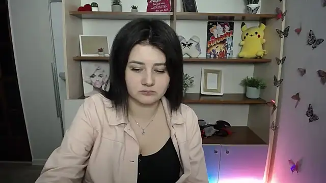 Katrin kiss  online show from 05/04/26, 12:12