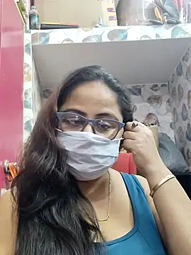 Snapshot of nisha_1110 chatting on 12/02/25, 01:39 nisha 1110 online show from 12/02/25, 01:39