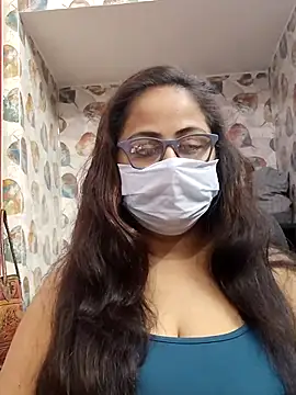 nisha 1110 online show from 02/17/26, 02:13