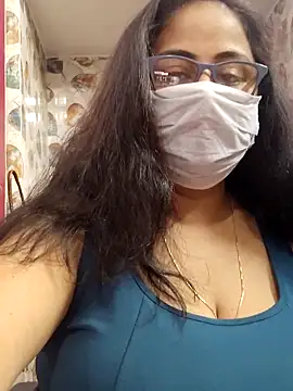 Snapshot of nisha_1110 chatting on 03/12/26, 02:56 nisha 1110 online show from 03/12/26, 02:56