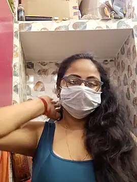 Snapshot of nisha_1110 chatting on 03/13/26, 02:34 nisha 1110 online show from 03/13/26, 02:34