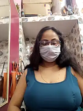 Snapshot of nisha_1110 chatting on 03/15/26, 06:14 nisha 1110 online show from 03/15/26, 06:14