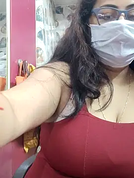 Snapshot of nisha_1110 chatting on 03/16/26, 02:32 nisha 1110 online show from 03/16/26, 02:32