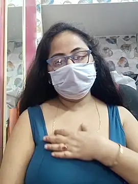 Snapshot of nisha_1110 chatting on 03/17/26, 02:53 nisha 1110 online show from 03/17/26, 02:53