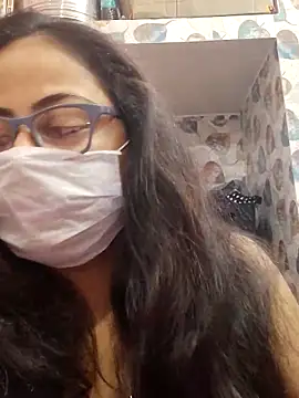 Snapshot of nisha_1110 chatting on 04/07/26, 02:17 nisha 1110 online show from 04/07/26, 02:17