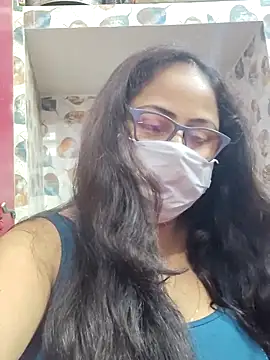 Snapshot of nisha_1110 chatting on 04/08/26, 06:19 nisha 1110 online show from 04/08/26, 06:19