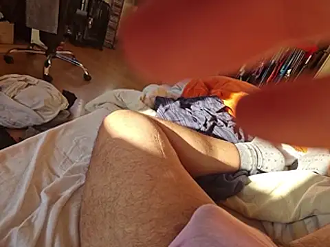 Snapshot of Badeanzug chatting on 11/07/25, 02:28 Badeanzug online show from 11/07/25, 02:28