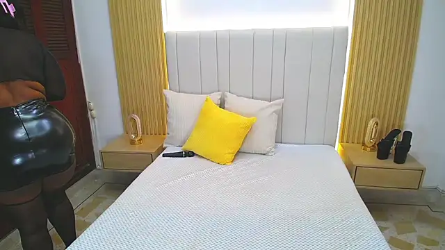 WildScarlet online show from 03/29/26, 12:49