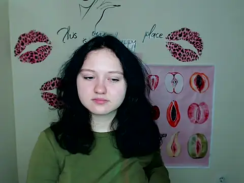 LadyAlice  online show from 11/06/25, 07:20