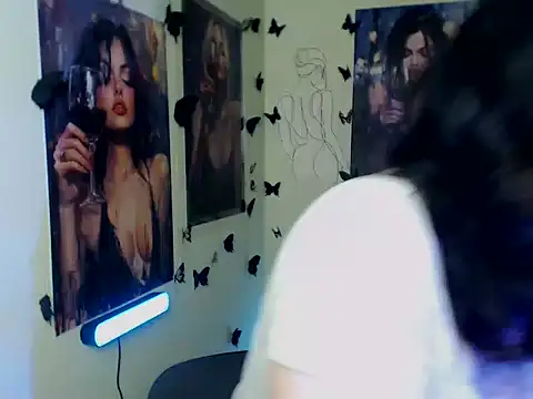 LadyAlice  online show from 11/15/25, 07:05