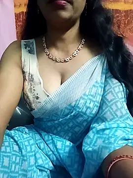 hotsana79 online show from 09/28/25, 05:07