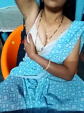 hotsana79 online show from 12/04/25, 06:55