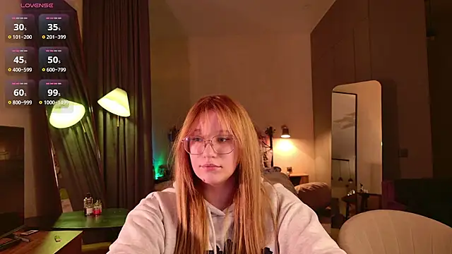 Snapshot of Morvelyn chatting on 02/16/26, 09:44 Morvelyn online show from 02/16/26, 09:44