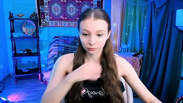 JulieDaniel online show from 03/23/26, 08:07