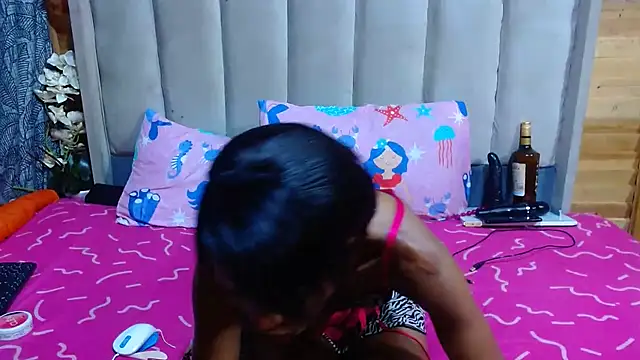 SexyChantyBabe25 online show from 01/11/26, 09:09