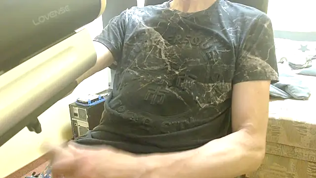 k74robert online show from 11/19/25, 05:46