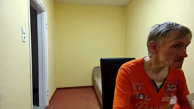 k74robert online show from 04/12/26, 01:16