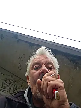 Snapshot of Fonse1860 chatting on 09/11/25, 08:36 Fonse1860 online show from 09/11/25, 08:36