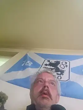 Snapshot of Fonse1860 chatting on 09/29/25, 07:24 Fonse1860 online show from 09/29/25, 07:24