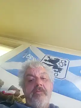 Snapshot of Fonse1860 chatting on 10/14/25, 08:26 Fonse1860 online show from 10/14/25, 08:26