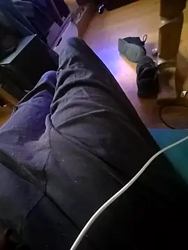 Snapshot of Fonse1860 chatting on 10/17/25, 08:06 Fonse1860 online show from 10/17/25, 08:06