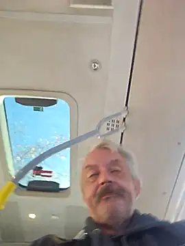 Snapshot of Fonse1860 chatting on 10/24/25, 08:33 Fonse1860 online show from 10/24/25, 08:33