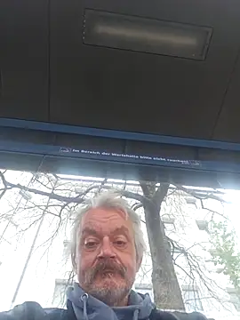 Snapshot of Fonse1860 chatting on 10/30/25, 09:33 Fonse1860 online show from 10/30/25, 09:33