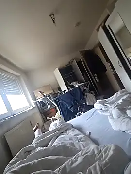 Snapshot of Fonse1860 chatting on 11/02/25, 12:29 Fonse1860 online show from 11/02/25, 12:29