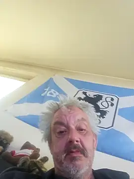 Snapshot of Fonse1860 chatting on 11/03/25, 08:15 Fonse1860 online show from 11/03/25, 08:15