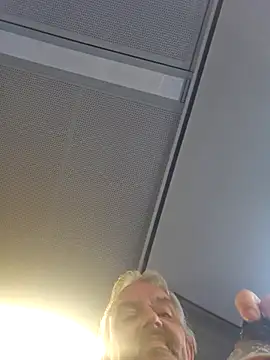 Snapshot of Fonse1860 chatting on 11/26/25, 09:21 Fonse1860 online show from 11/26/25, 09:21