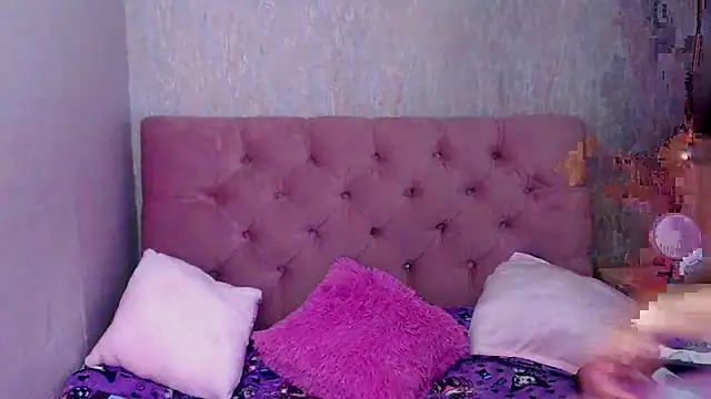 laurenelove online show from 09/09/25, 03:06