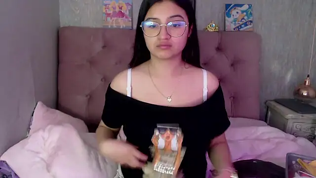 laurenelove online show from 09/26/25, 04:38