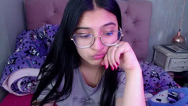 laurenelove online show from 10/07/25, 02:42