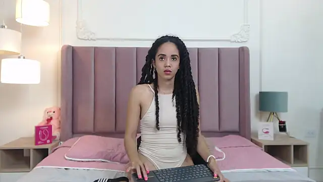 TerryGreenwood online show from 09/18/25, 02:41