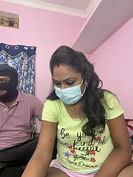 Lovlycouple1 online show from 11/16/25, 04:56