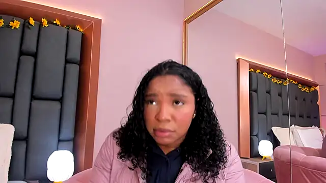 LisaMendez online show from 01/13/26, 03:56