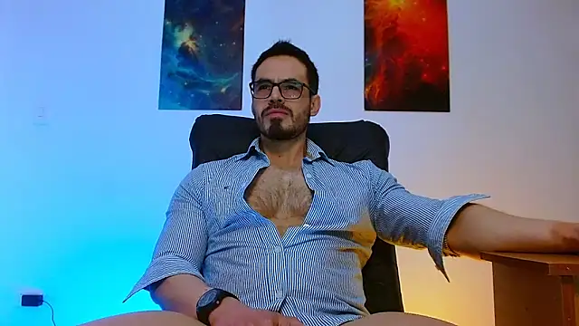 Snapshot of Axel_Lover chatting on 12/03/25, 12:18 Axel Lover online show from 12/03/25, 12:18