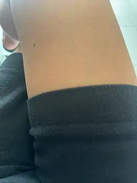 sharon-Hanna online show from 11/11/25, 02:00