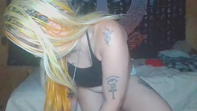 Snapshot of ChaosLovi chatting on 08/02/26, 03:49 ChaosLovi online show from 08/02/26, 03:49