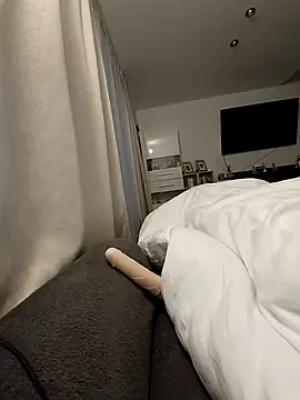 SexyJulia21 online show from 04/13/26, 06:41