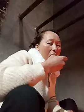 Snapshot of Bianly chatting on 03/15/26, 06:30 Bianly online show from 03/15/26, 06:30