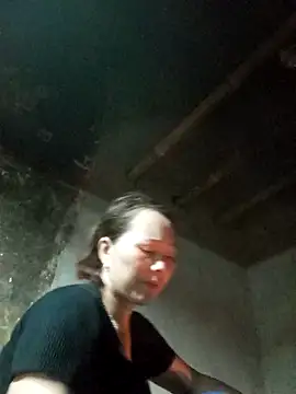 Snapshot of Bianly chatting on 03/21/26, 11:48 Bianly online show from 03/21/26, 11:48