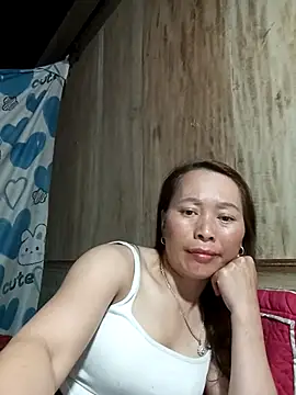 Snapshot of Bianly chatting on 03/28/26, 08:36 Bianly online show from 03/28/26, 08:36