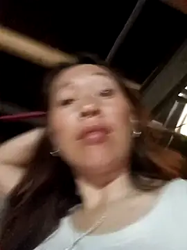 Snapshot of Bianly chatting on 04/17/26, 11:41 Bianly online show from 04/17/26, 11:41